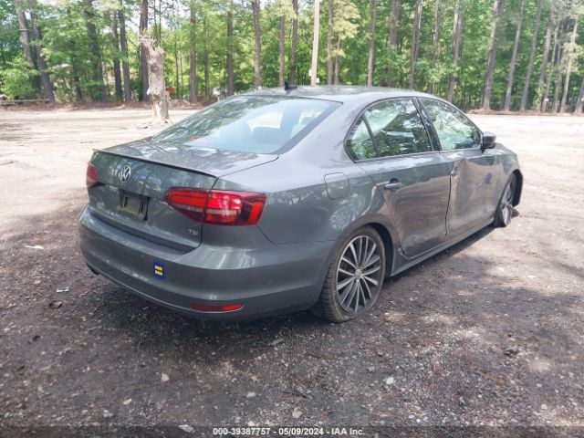 3VWD17AJ9GM218330 Volkswagen Jetta 1.8t Sport