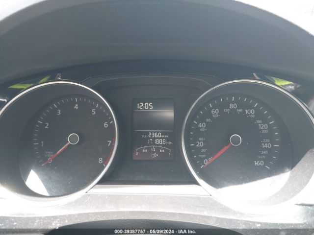 3VWD17AJ9GM218330 Volkswagen Jetta 1.8t Sport