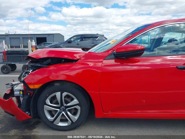 Honda Civic Lx 2018 2HGFC2F50JH538471 Image 12
