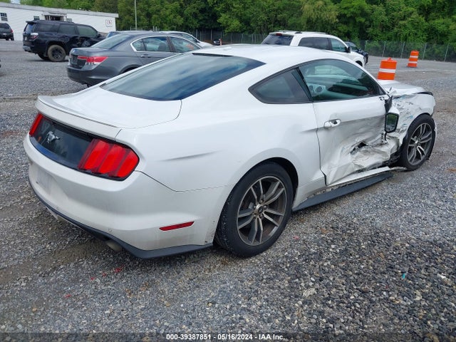Ford Mustang Ecoboost 2015 1FA6P8TH6F5348473 Image 4