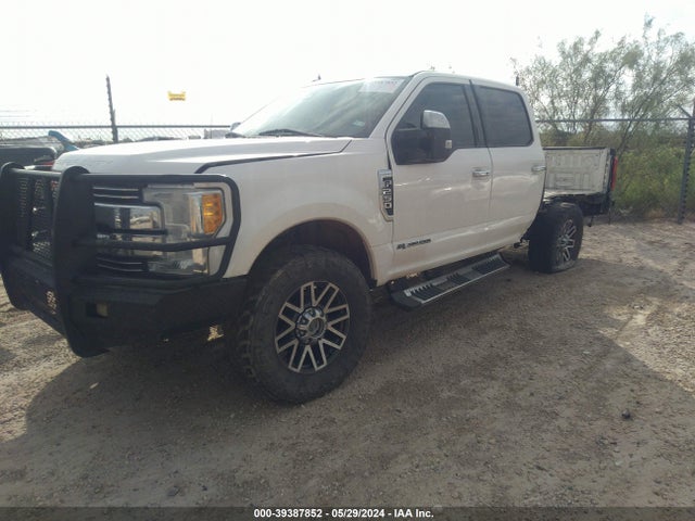 1FT7W2BT9HEC30599 Ford F-250 Lariat