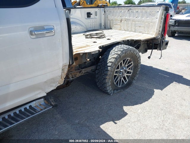 1FT7W2BT9HEC30599 Ford F-250 Lariat