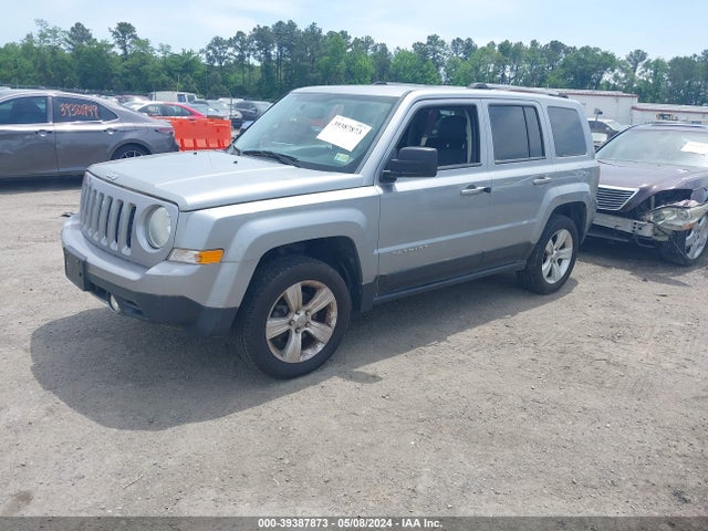 Jeep Patriot Limited 2014 1C4NJRCB3ED797753 Image 2
