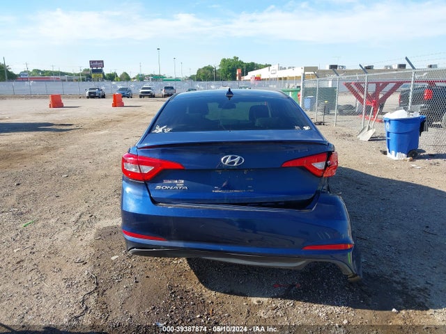 Hyundai SONATA SE 2016 5NPE24AF7GH376136 Image 16