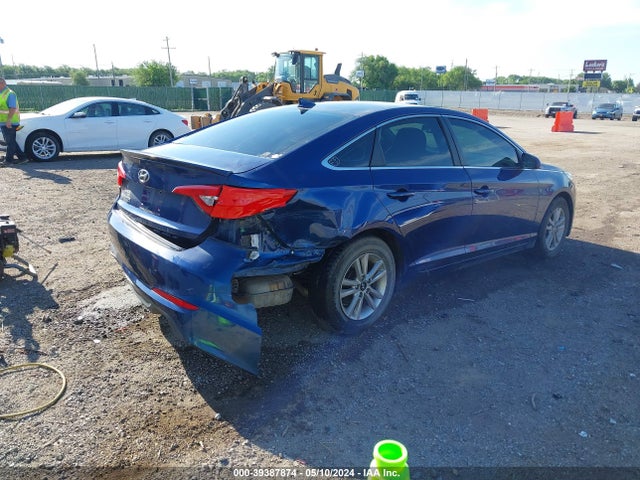 Hyundai SONATA SE 2016 5NPE24AF7GH376136 Image 4