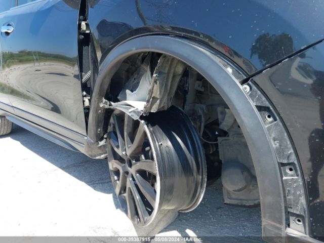 5N1AT2MT7JC798908 Nissan ROGUE SV