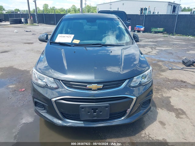 Chevrolet Sonic Ls Auto 2017 1G1JB5SHXH4145056 Image 12