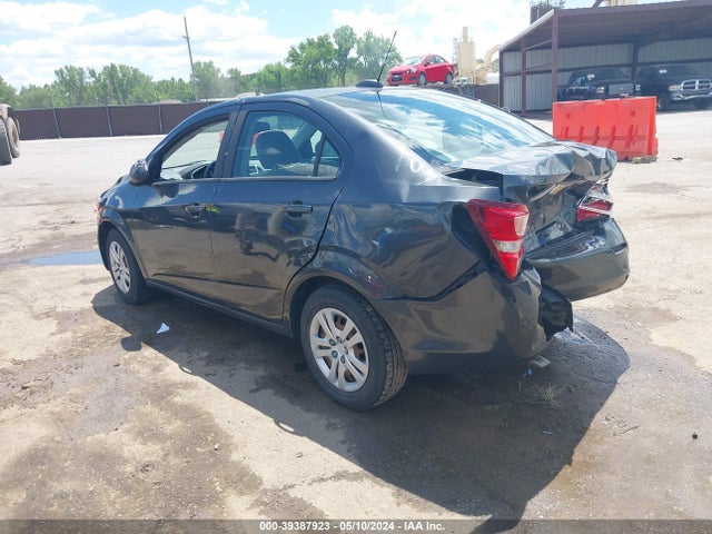 Chevrolet Sonic Ls Auto 2017 1G1JB5SHXH4145056 Image 3