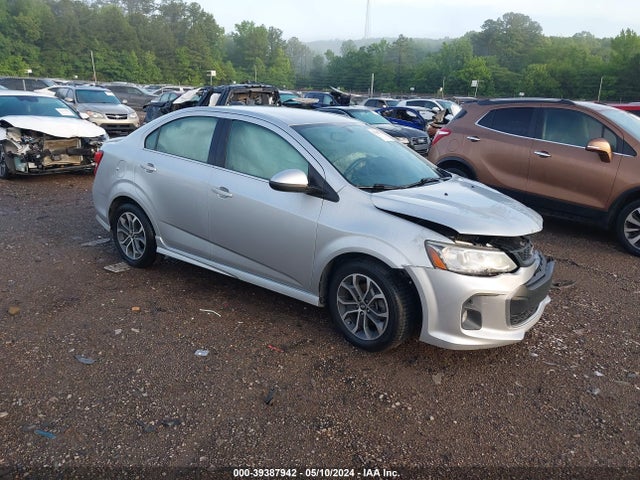 Chevrolet Sonic Lt Auto 2017 1G1JD5SB2H4103700 Image 1
