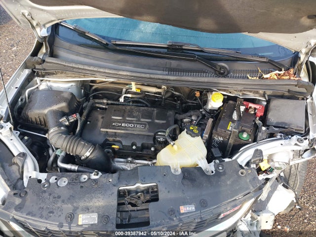 Chevrolet Sonic Lt Auto 2017 1G1JD5SB2H4103700 Image 10