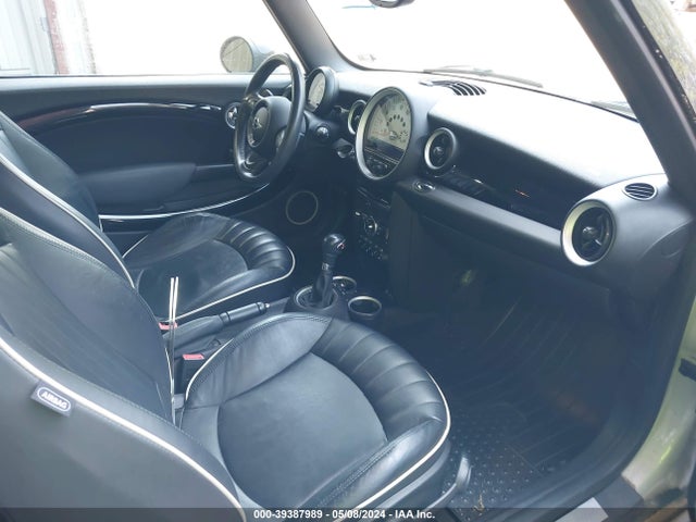 2013 MINI CLUBMAN WMWZG3C55DT576020 Photo 4