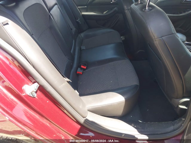 Chevrolet MALIBU 1LT 2015 1G11C5SL1FF352180 Image 8