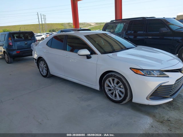 Toyota CAMRY LE 2022 4T1C11AK6NU715294 Image 14