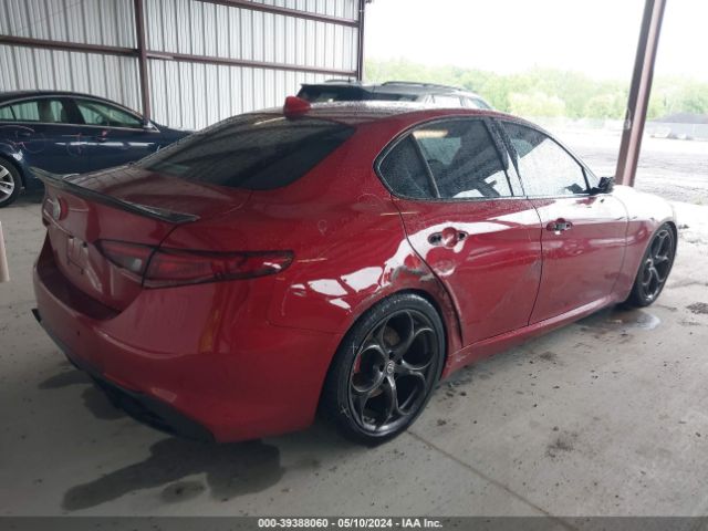 ZARFAEEN7J7566115 Alfa Romeo Giulia Ti Sport Awd