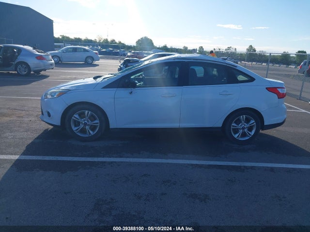 Ford FOCUS SE 2014 1FADP3F24EL262820 Image 14