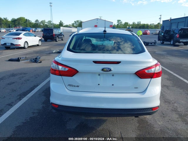 Ford FOCUS SE 2014 1FADP3F24EL262820 Image 16