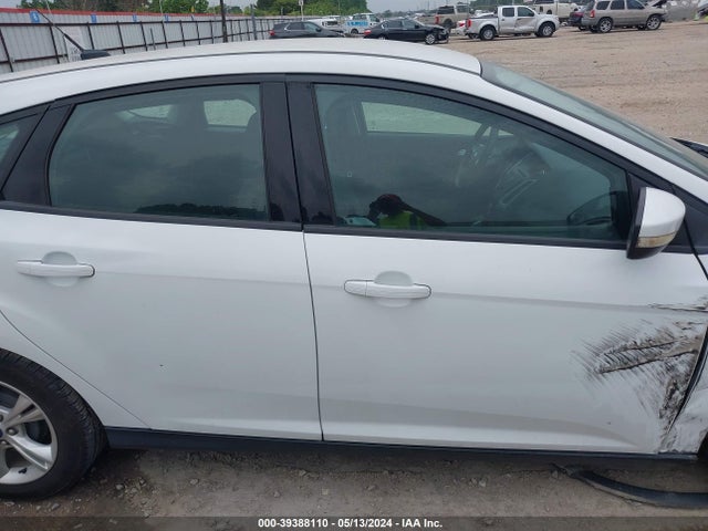 Ford FOCUS SE 2014 1FADP3K26EL119292 Image 13