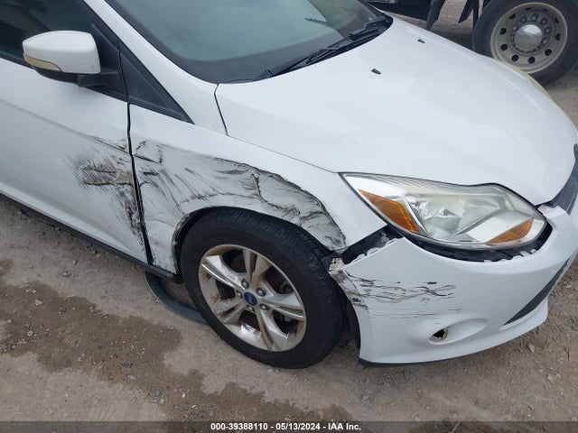 Ford FOCUS SE 2014 1FADP3K26EL119292 Image 6