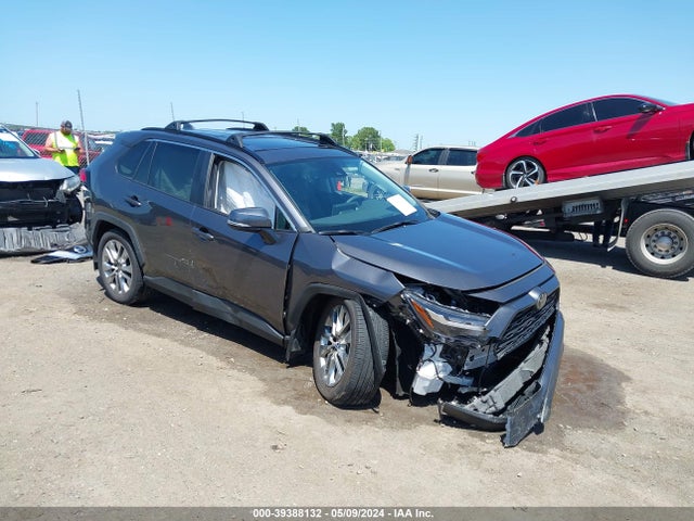 Toyota Rav4 Xle Premium 2023 2T3C1RFV3PC248154 main image