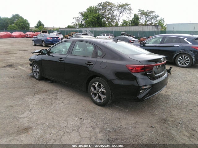 KIA Forte Lxs 2020 3KPF24AD2LE145565 Image 3