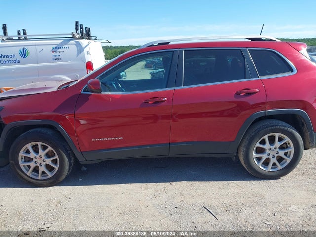 1C4PJMCB7HW614973 Jeep Cherokee Latitude 4x4