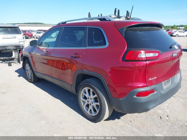 1C4PJMCB7HW614973 Jeep Cherokee Latitude 4x4