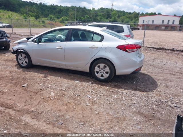 3KPFK4A71HE069712 KIA FORTE LX