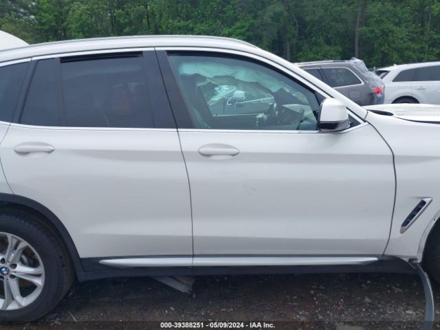 5UXTR9C53KLE18697 BMW X3 Xdrive30i
