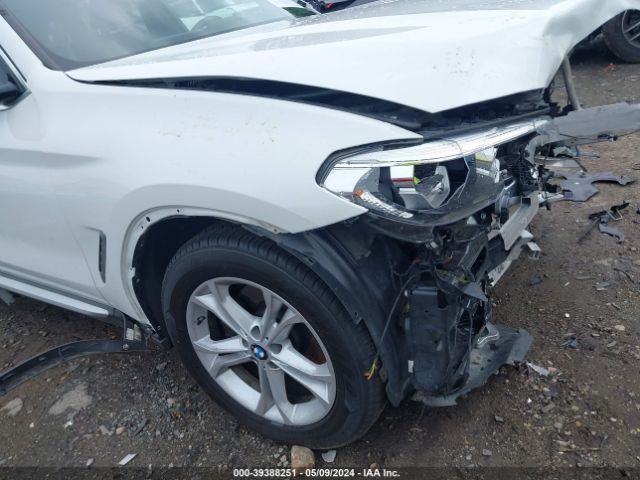 5UXTR9C53KLE18697 BMW X3 Xdrive30i