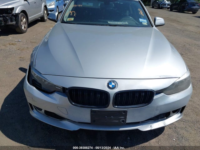 BMW 320i 2015 WBA3B1G53FNT02180 Image 6