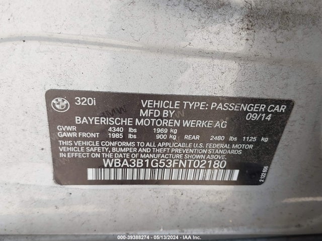 BMW 320i 2015 WBA3B1G53FNT02180 Image 9
