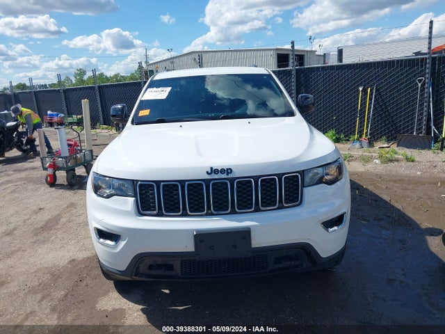 1C4RJFAG1KC532510 Jeep Grand Cherokee Upland 4x4