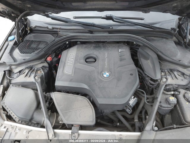 WBAJA7C57JG908498 BMW 530i Xdrive