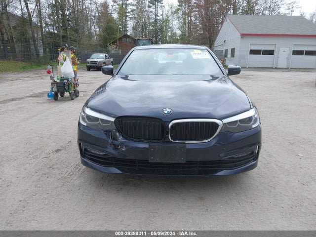 WBAJA7C57JG908498 BMW 530i Xdrive
