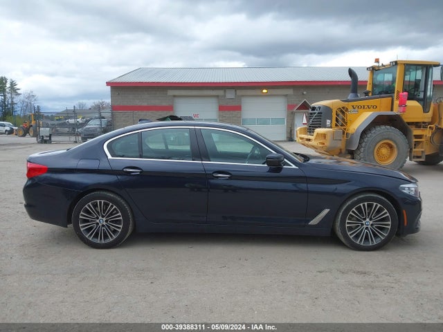 WBAJA7C57JG908498 BMW 530i Xdrive