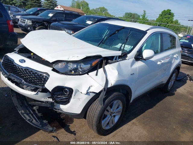 KIA Sportage Lx 2018 KNDPMCAC1J7474268 Image 2