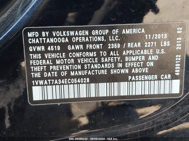1VWAT7A34EC054028 Volkswagen Passat 1.8t Wolfsburg Edition