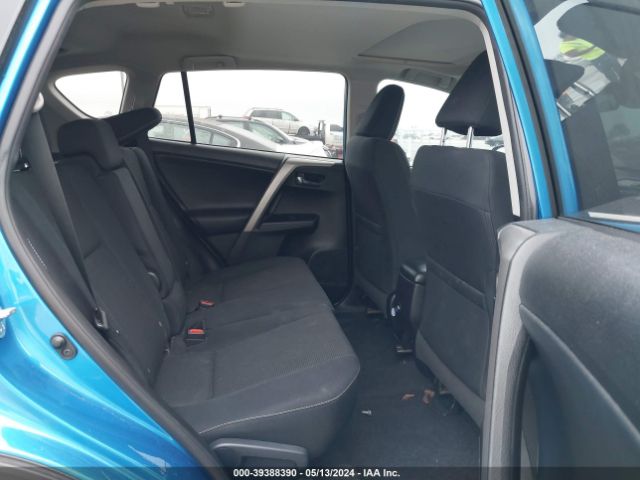 2T3WFREV7HW394251 Toyota Rav4 Xle