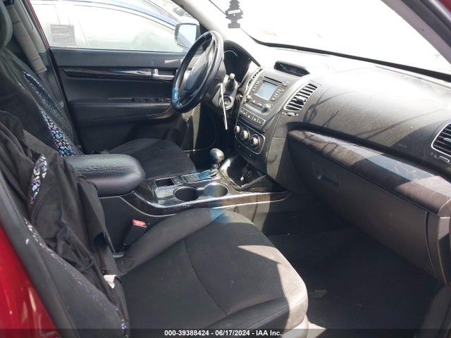 KIA SORENTO LX 2015 5XYKT4A67FG645127 Image 5