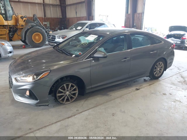 Hyundai SONATA SE 2019 5NPE24AF2KH804784 Image 2