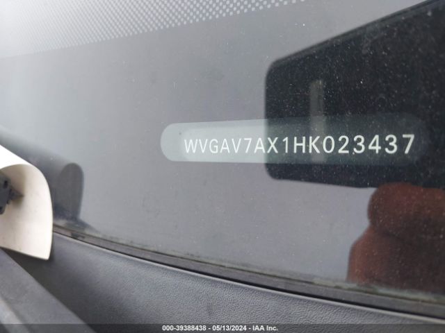 WVGAV7AX1HK023437 Volkswagen Tiguan 2.0t/2.0t S