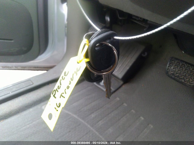 Chevrolet Traverse 1lt 2016 1GNKRGKD5GJ106821 Image 11