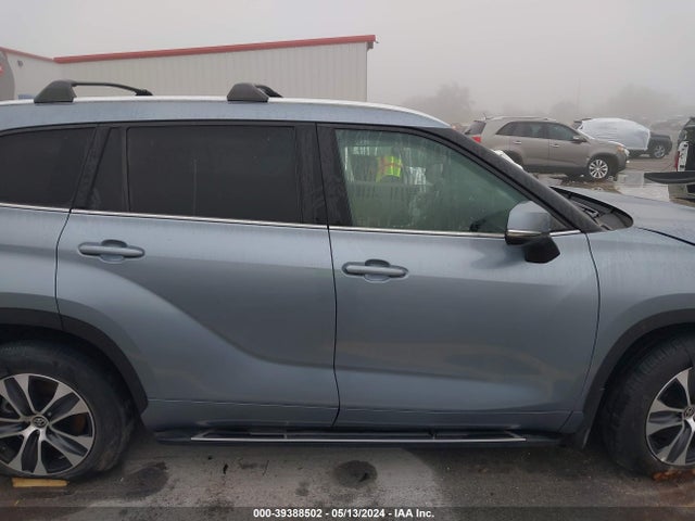 Toyota Highlander Xle 2020 5TDGZRAH8LS025632 Image 14