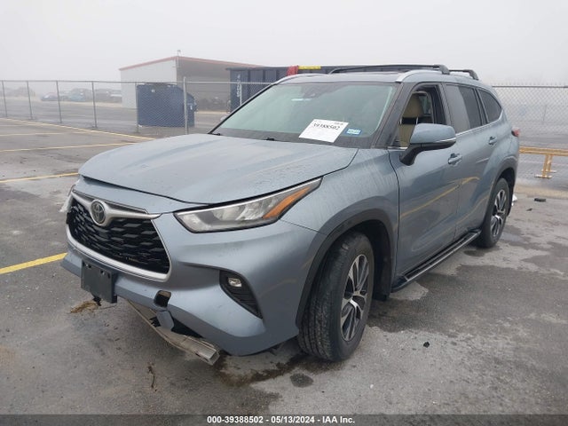 Toyota Highlander Xle 2020 5TDGZRAH8LS025632 Image 2