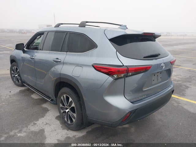 Toyota Highlander Xle 2020 5TDGZRAH8LS025632 Image 3