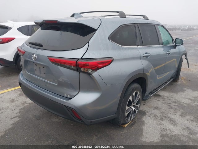 Toyota Highlander Xle 2020 5TDGZRAH8LS025632 Image 4