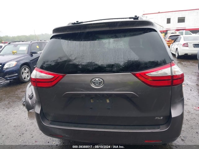 Toyota Sienna Xle 8 Passenger 2017 5TDYZ3DC4HS800565 Image 17