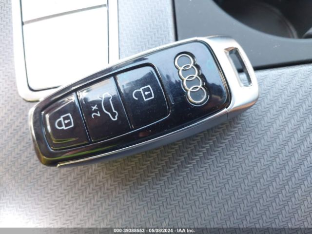 2021 AUDI RS 6 AVANT WUA1CBF2XMN903963 Photo 10