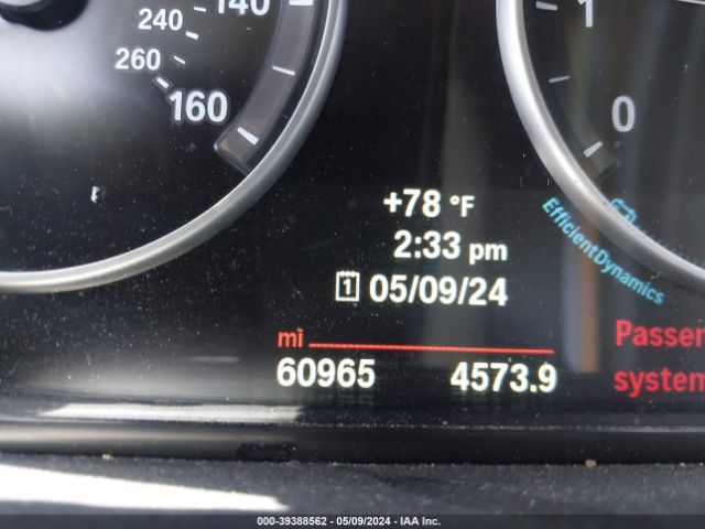 WBA5A5C55ED500157 BMW 528I