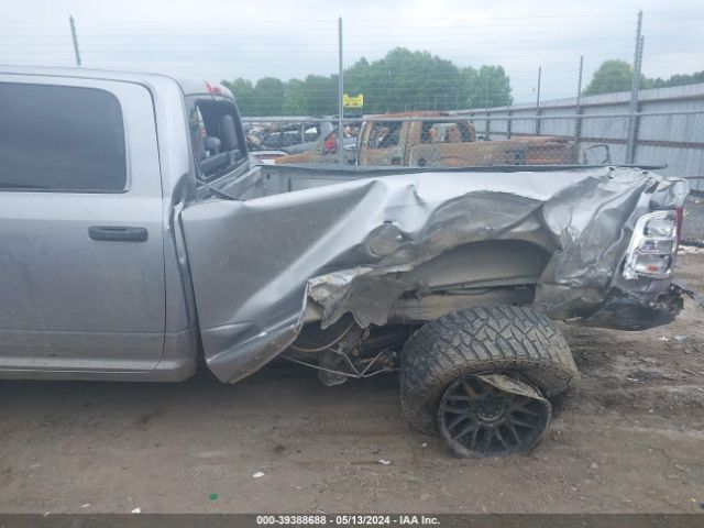 3C6UR5HL5NG189712 RAM 2500 Tradesman  4x4 8' Box